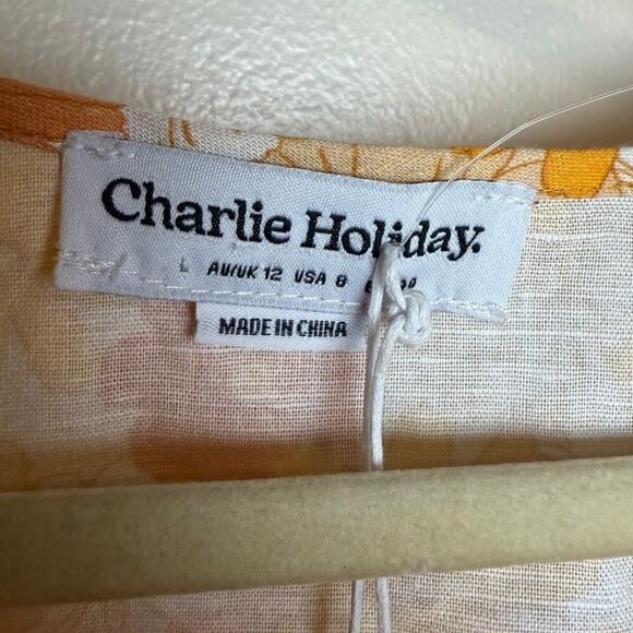 Charlie Holiday Cindy Top NWT US Sz. 8 - Picture 5 of 6